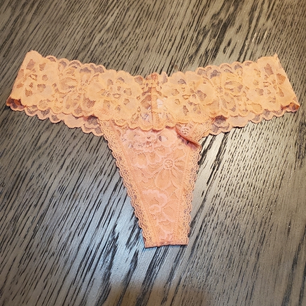 VICTORIA'S SECRET LacieLace Thong Panty